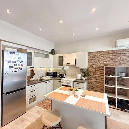Διαμέρισμα Manoshouse Kastanéa