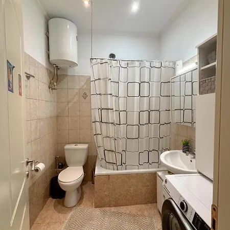 Manoshouse Apartamento *